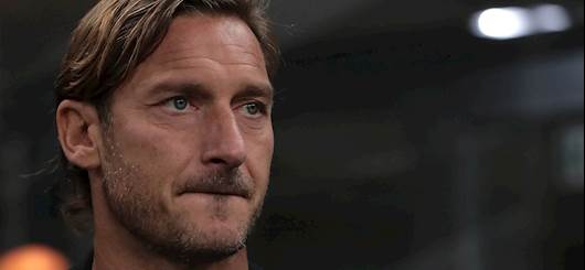Roma, Totti: "Potevo andare al Real Madrid, ma non sarei stato capitano" (Getty Images) Roma, Totti: "Potevo andare al Real Madrid, ma non sarei stato capitano" (Getty Images)
