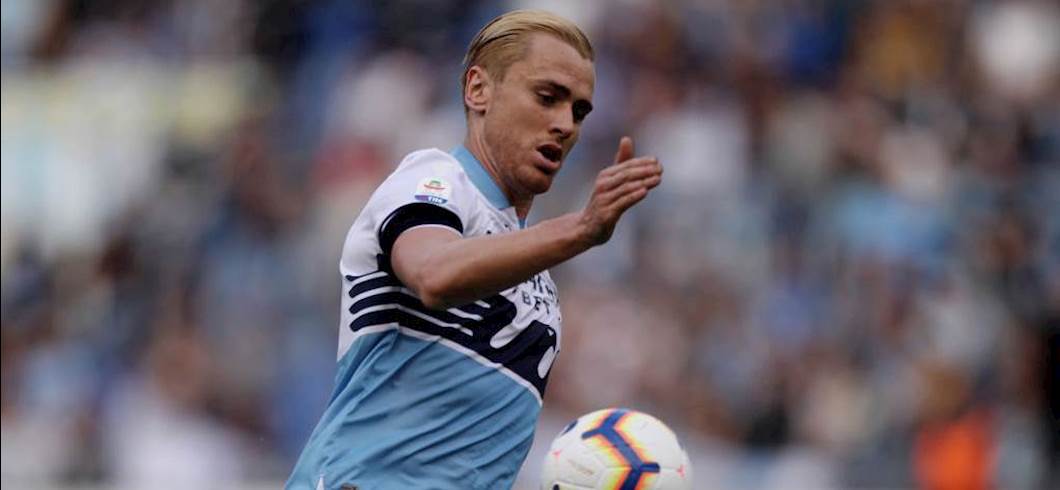Follia di Patric: colpo "alla Suarez", un morso a Donati! (Getty Images) Follia di Patric: colpo "alla Suarez", un morso a Donati! (Getty Images)