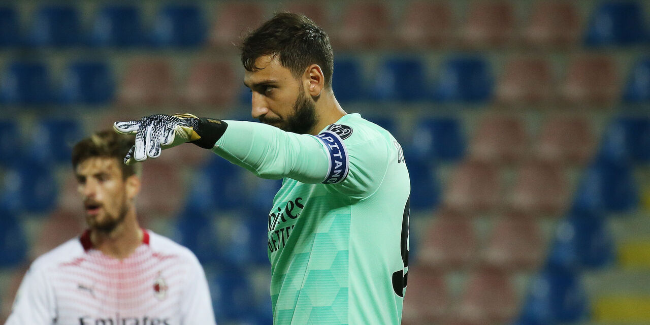 Milan, si tratta per il rinnovo di Donnarumma: la richiesta (Getty Images) Milan, si tratta per il rinnovo di Donnarumma: la richiesta (Getty Images)