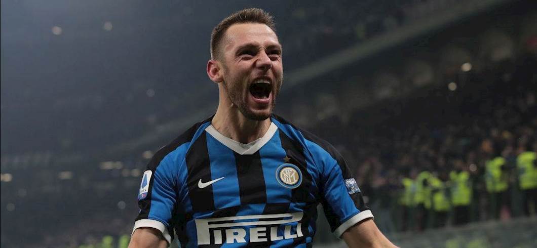 De Vrij (Getty Images) De Vrij (Getty Images)