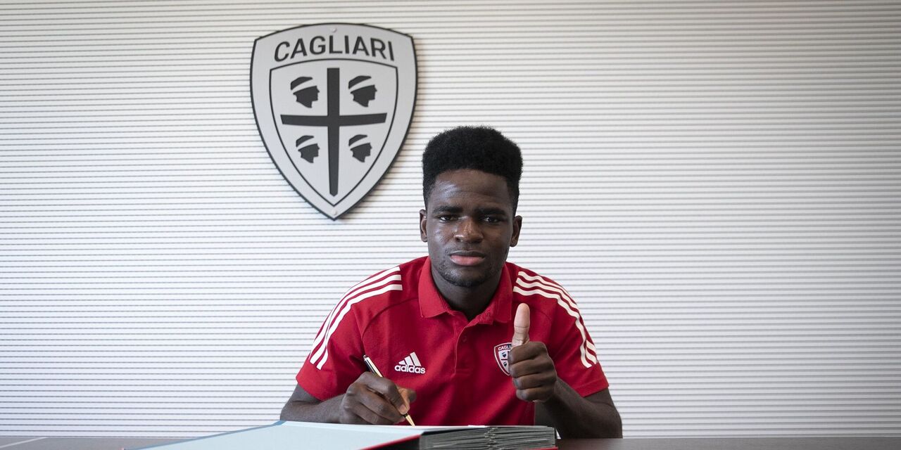 Zito Luvumbo, Cagliari: perché comprarlo (e perché no) al Fantacalcio. (Getty Images) Zito Luvumbo, Cagliari: perché comprarlo (e perché no) al Fantacalcio. (Getty Images)