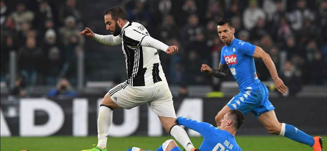 Higuain su Milik (getty) Higuain su Milik (getty)