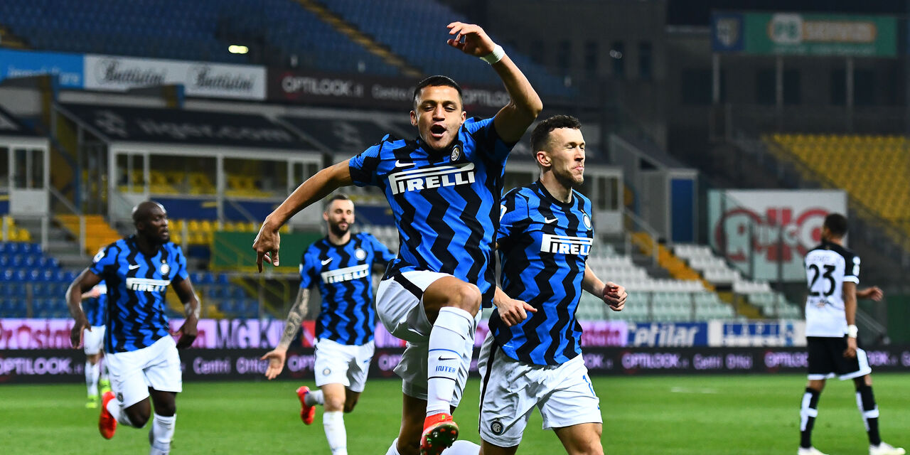 Parma-Inter, Sanchez: "Strada giusta per lo scudetto, è nell\'aria" (Getty Images) Parma-Inter, Sanchez: "Strada giusta per lo scudetto, è nell\'aria" (Getty Images)