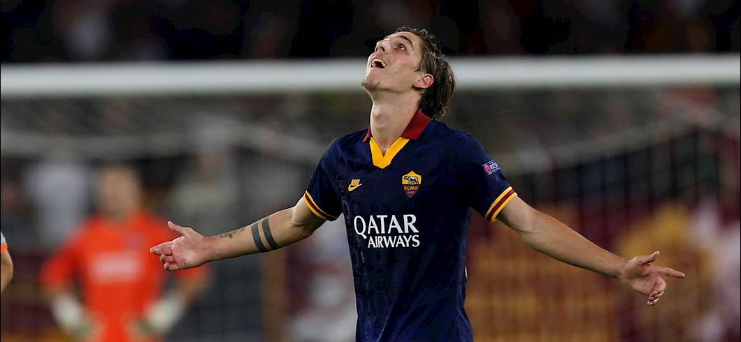 Roma, Zaniolo scalpita: "Ancora due o tre settimane e torno in squadra" (Getty Images) Roma, Zaniolo scalpita: "Ancora due o tre settimane e torno in squadra" (Getty Images)
