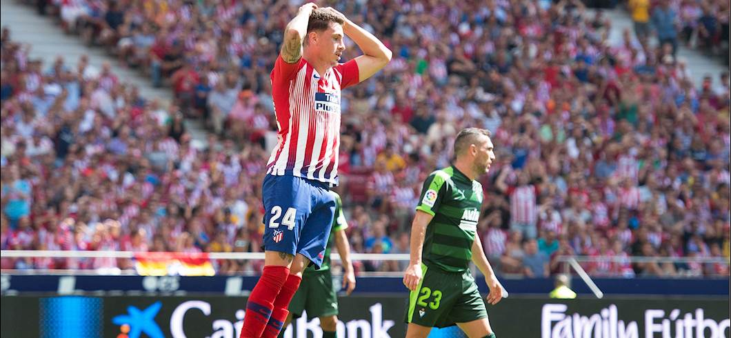 Atletico Madrid, Gimenez positivo al Coronavirus: il suo messaggio (Getty Images) Atletico Madrid, Gimenez positivo al Coronavirus: il suo messaggio (Getty Images)