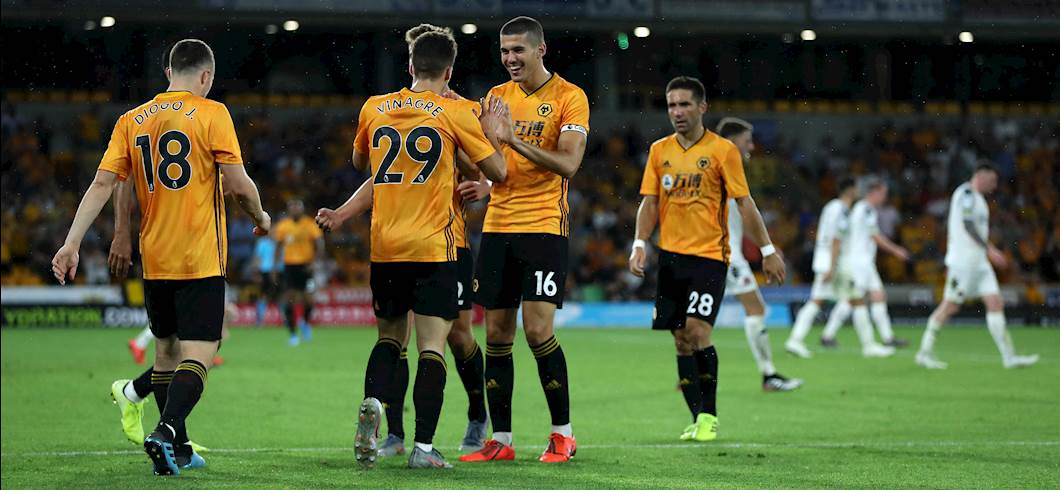 Wolves (Getty Images) Wolves (Getty Images)