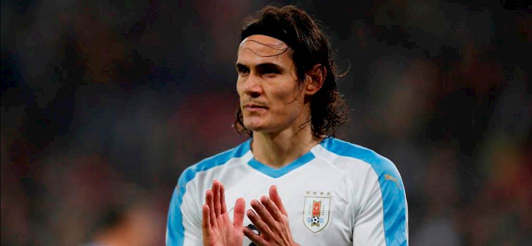 Calciomercato, dietrofront Cavani. La madre: "Non torna in Uruguay" (Getty Images) Calciomercato, dietrofront Cavani. La madre: "Non torna in Uruguay" (Getty Images)