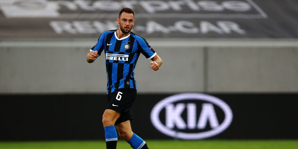 Inter, la carica di De Vrij: "Sì, sono il nuovo Samuel. E voglio lo scudetto" (Getty Images) Inter, la carica di De Vrij: "Sì, sono il nuovo Samuel. E voglio lo scudetto" (Getty Images)
