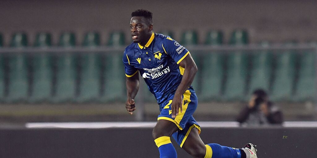 Verona: infortunio muscolare per Vieira, niente Milan (Getty Images) Verona: infortunio muscolare per Vieira, niente Milan (Getty Images)