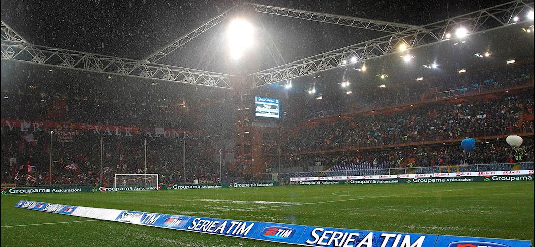 Pioggia sullo Stadio Luigi Ferraris (getty) Pioggia sullo Stadio Luigi Ferraris (getty)