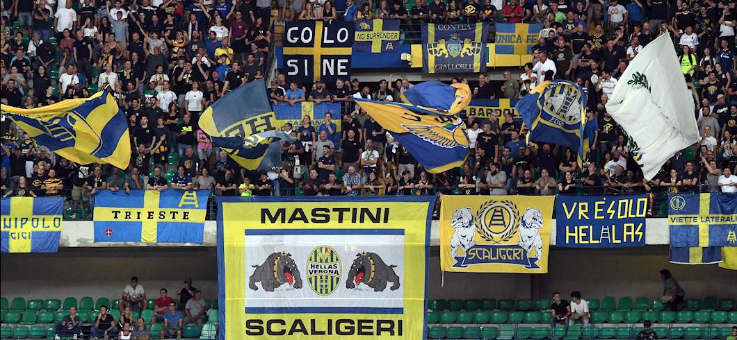 CORI HELLAS VERONA SCARICA