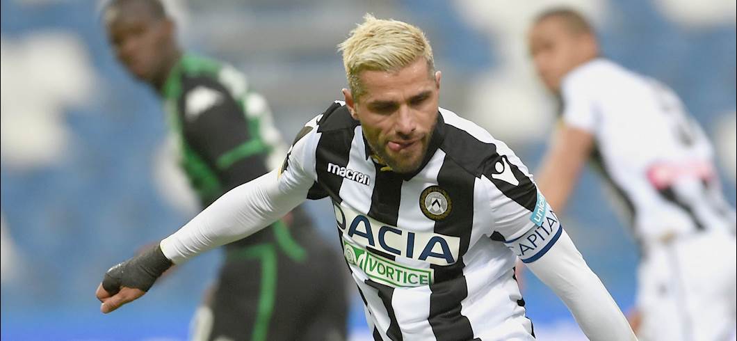 Valon Behrami (Getty) Valon Behrami (Getty)