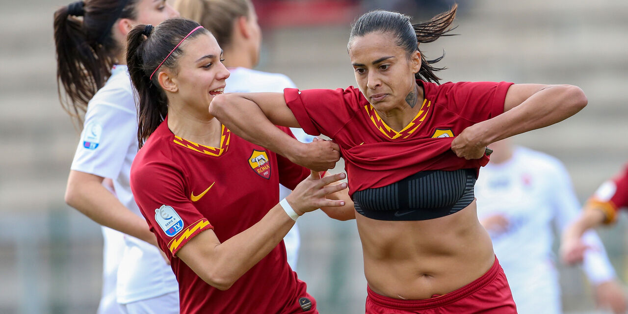 La brasiliana Andressa della Roma in una esultanza (getty) La brasiliana Andressa della Roma in una esultanza (getty)