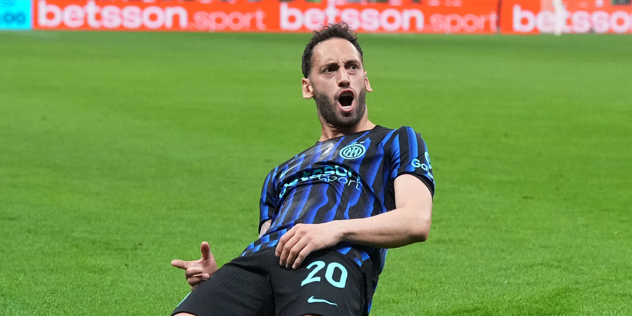 https://content.fantacalcio.it/web/img/large/Calhanoglu-701b838d-8653-470f-b595-08d8892cffa4.jpg