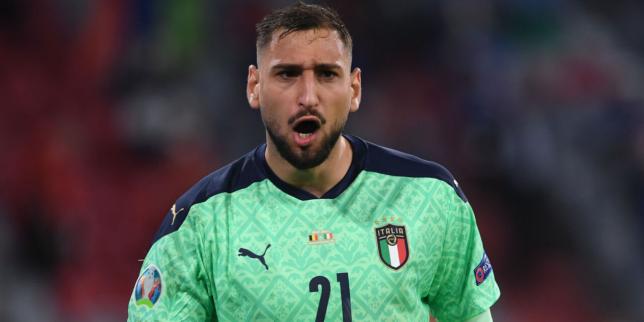 Psg, l\'ingaggio di Donnarumma non è di 12 milioni a stagione: queste le cifre precise (Getty Images) Psg, l\'ingaggio di Donnarumma non è di 12 milioni a stagione: queste le cifre precise (Getty Images)