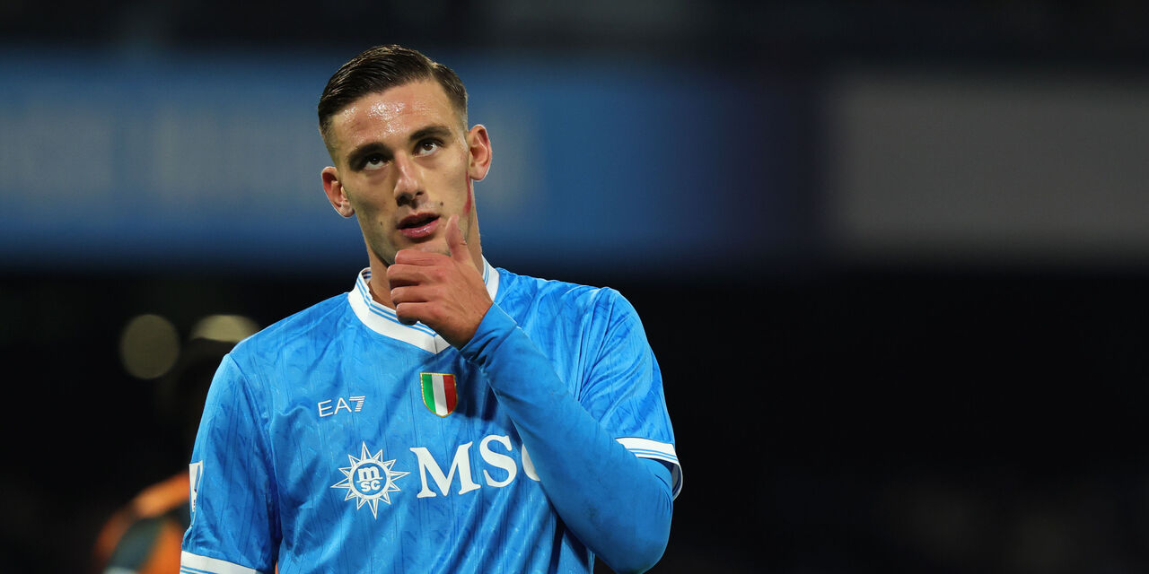 https://content.fantacalcio.it/web/img/large/LUCCA-4419b07e-4cba-4348-bc84-01f8a025f0c3.jpg