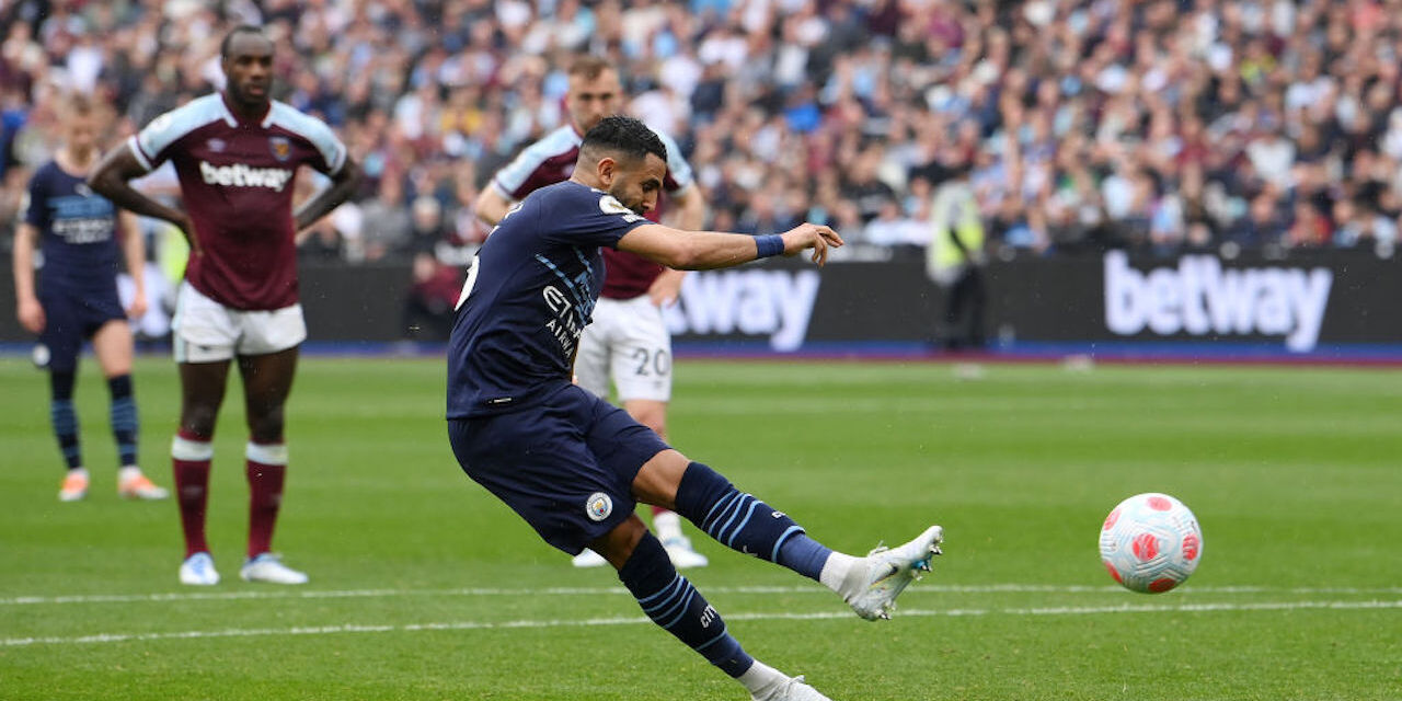 West Ham-Manchester City 2-2: occasione per il Liverpool (Getty Images) West Ham-Manchester City 2-2: occasione per il Liverpool (Getty Images)