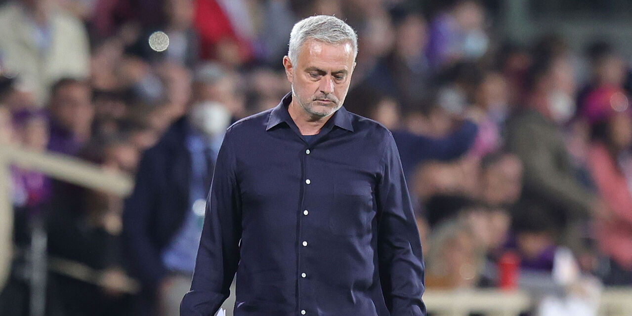 Roma, Mourinho: "Smalling, Karsdorp e Mkhitaryan: ecco le loro condizioni " (Getty Images) Roma, Mourinho: "Smalling, Karsdorp e Mkhitaryan: ecco le loro condizioni " (Getty Images)