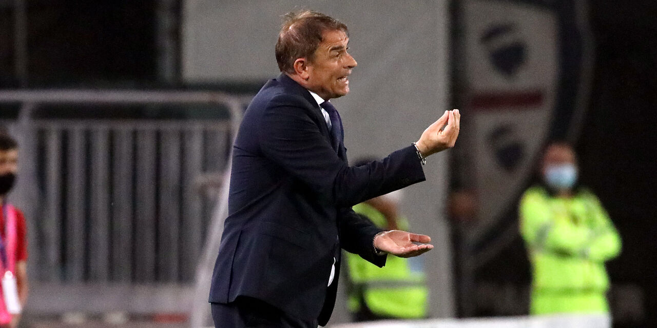 Cagliari-Spezia, la conferenza stampa di Semplici (Getty Images) Cagliari-Spezia, la conferenza stampa di Semplici (Getty Images)