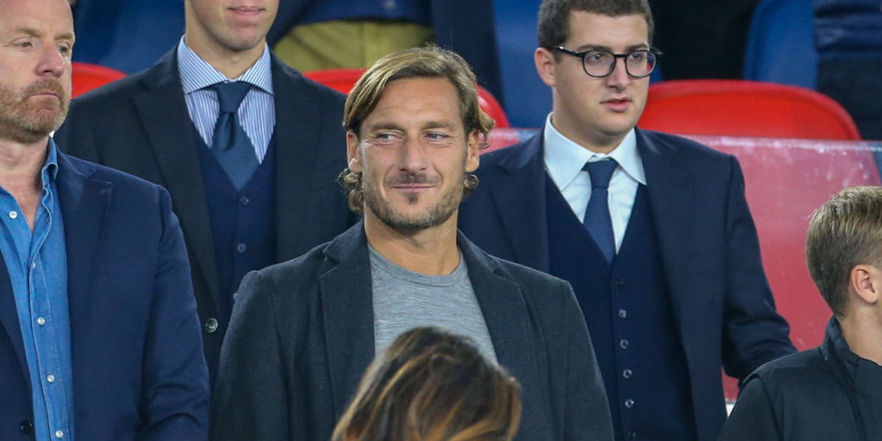 Totti: "Roma? Nessun ruolo per me, se mi chiamano avrò il telefono spento. Su Mourinho..." (Getty Images) Totti: "Roma? Nessun ruolo per me, se mi chiamano avrò il telefono spento. Su Mourinho..." (Getty Images)