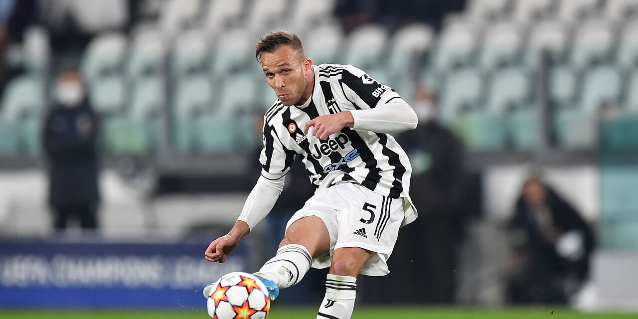 Juventus, allenamento mattutino: le condizioni di Arthur e De Sciglio (Getty Images) Juventus, allenamento mattutino: le condizioni di Arthur e De Sciglio (Getty Images)