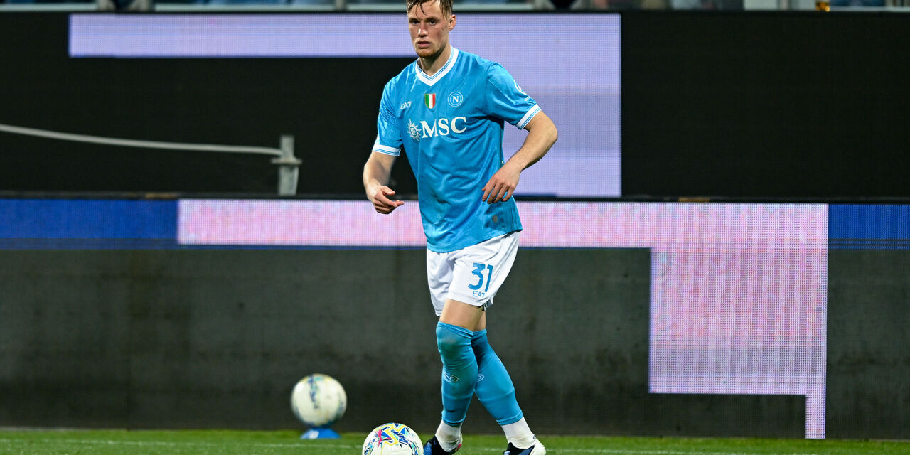 https://content.fantacalcio.it/web/img/large/beukema-f0f514d0-2d61-4d52-8f10-bb03ab0e2a4a.jpg
