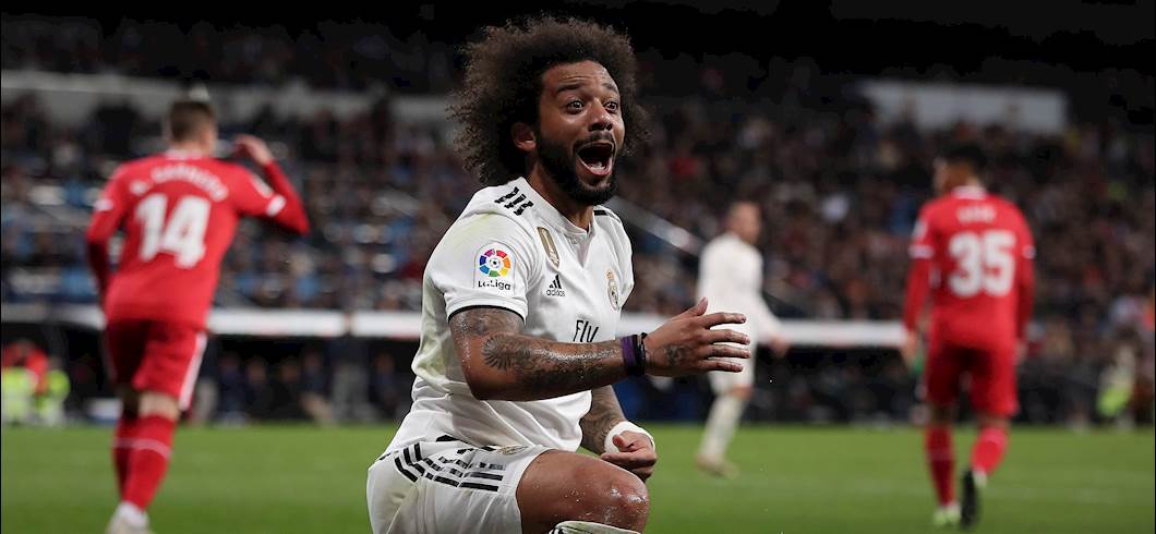 Elezioni a Madrid: Marcelo in un seggio elettorale. Il giorno dopo c\'è Chelsea - Real (Getty Images) Elezioni a Madrid: Marcelo in un seggio elettorale. Il giorno dopo c\'è Chelsea - Real (Getty Images)