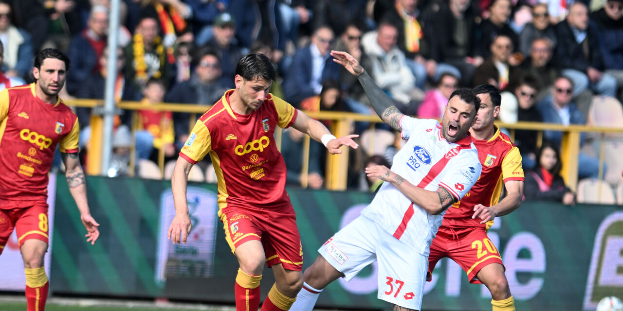 https://content.fantacalcio.it/web/img/large/catanzaro-monza-7d61770a-99e1-4b95-9f96-ef46e72f96a4.jpg