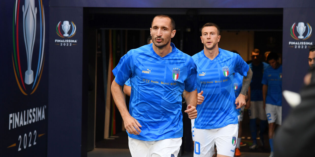 Italia, Chiellini saluta: "Sarà difficile, questo gruppo deve fare tanto, siategli vicini" (Getty Images) Italia, Chiellini saluta: "Sarà difficile, questo gruppo deve fare tanto, siategli vicini" (Getty Images)