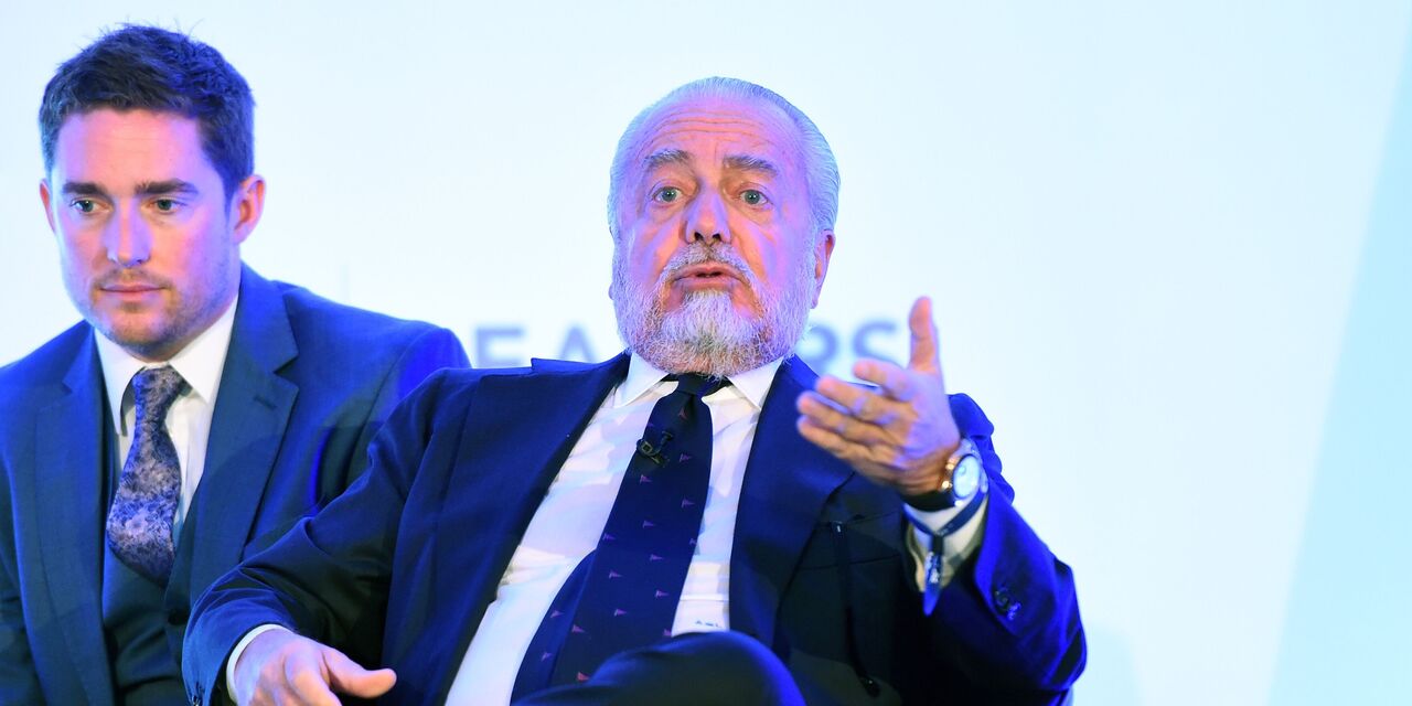 Calciomercato Napoli, due rinnovi in cantiere: De Laurentiis si muove in prima persona (Getty Images) Calciomercato Napoli, due rinnovi in cantiere: De Laurentiis si muove in prima persona (Getty Images)