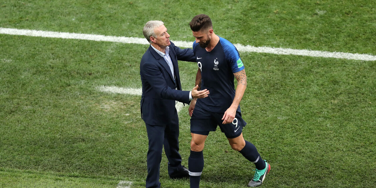Polemiche in Francia per Giroud, Deschamps spiega: "Non è cambiato" (Getty Images) Polemiche in Francia per Giroud, Deschamps spiega: "Non è cambiato" (Getty Images)