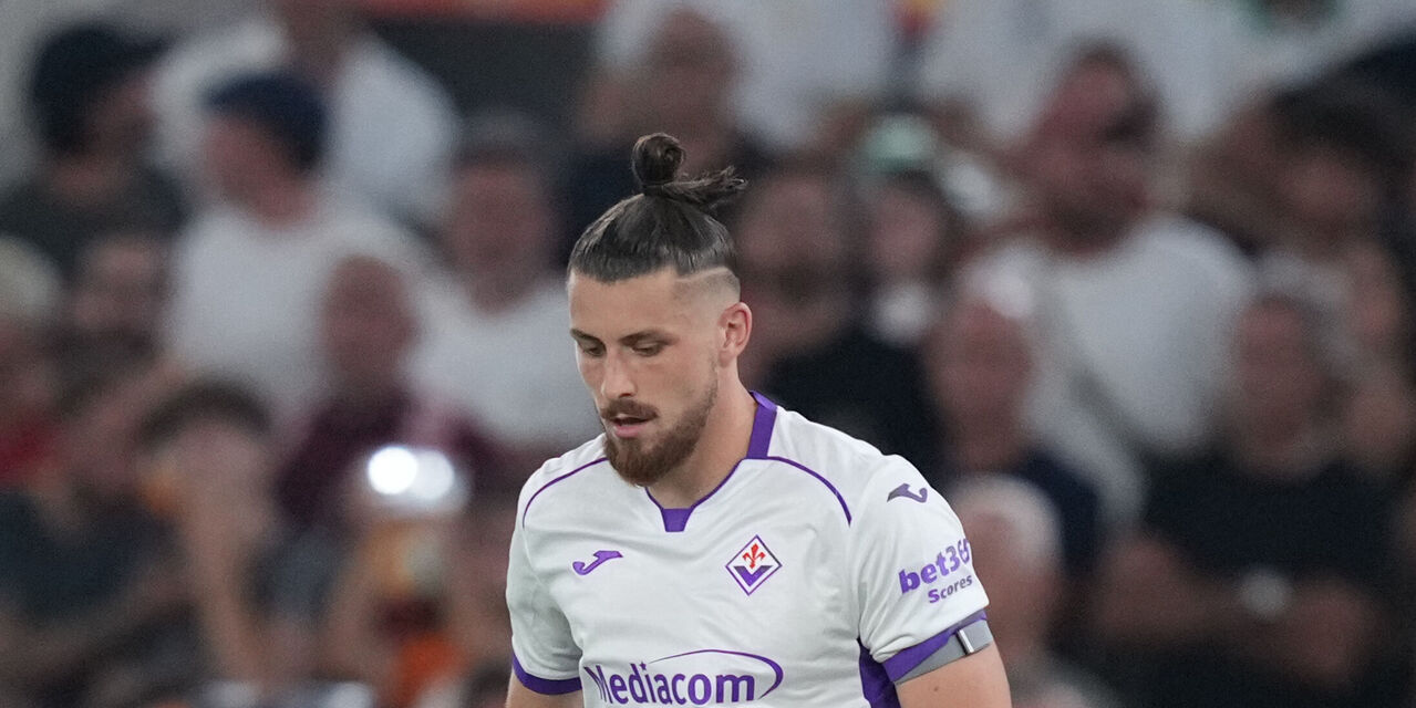 https://content.fantacalcio.it/web/img/large/dragusin-97a9ef75-dd05-407c-bd64-2c4e9e6c5edc.jpg