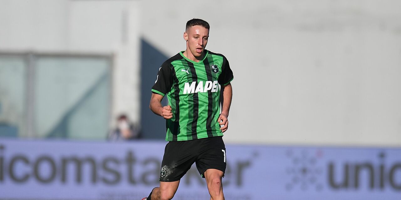 Calciomercato Roma, c\'è Frattesi del Sassuolo nel mirino giallorosso (Getty Images) Calciomercato Roma, c\'è Frattesi del Sassuolo nel mirino giallorosso (Getty Images)