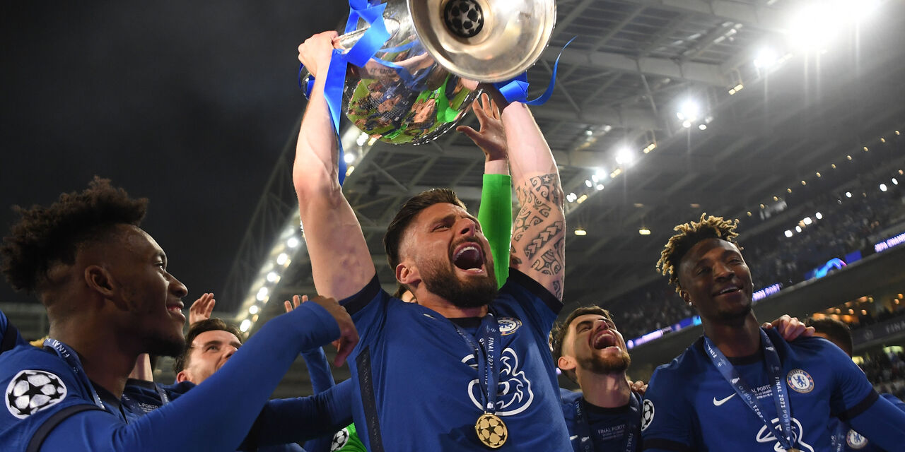 Milan, Maldini: "Domani arriva Giroud. Donnarumma? Fa sicuramente male" (Getty Images) Milan, Maldini: "Domani arriva Giroud. Donnarumma? Fa sicuramente male" (Getty Images)