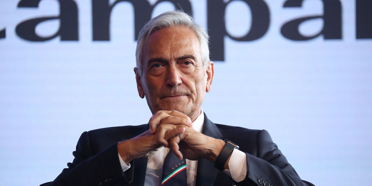Gravina torna ancora su Euro 2020: "Regalo al Paese dopo la pandemia" (Getty Images) Gravina torna ancora su Euro 2020: "Regalo al Paese dopo la pandemia" (Getty Images)
