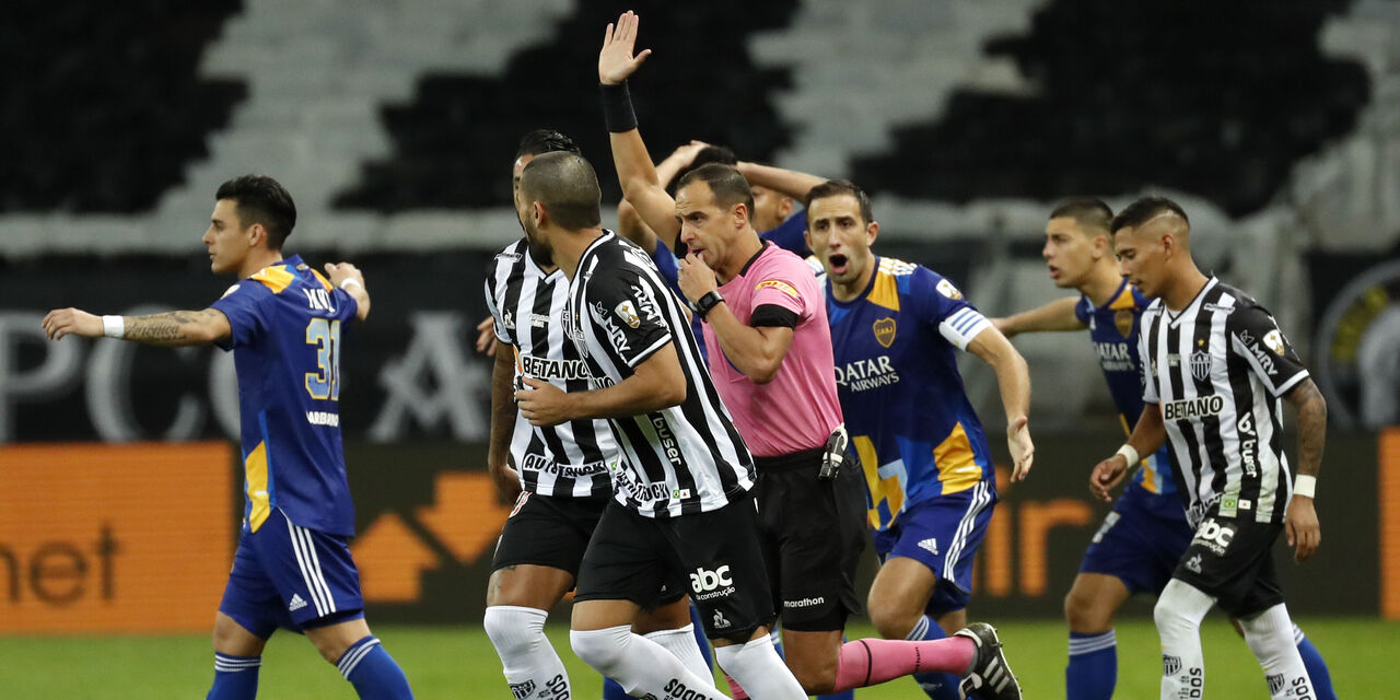 Gol annullato dal Var al Boca Juniors (Getty Images) Gol annullato dal Var al Boca Juniors (Getty Images)