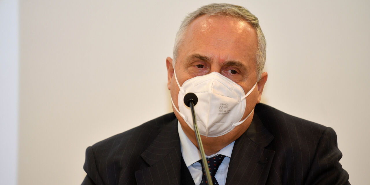 Lotito-FIGC, è guerra aperta: scambio di accuse fra le parti in causa (Getty Images) Lotito-FIGC, è guerra aperta: scambio di accuse fra le parti in causa (Getty Images)
