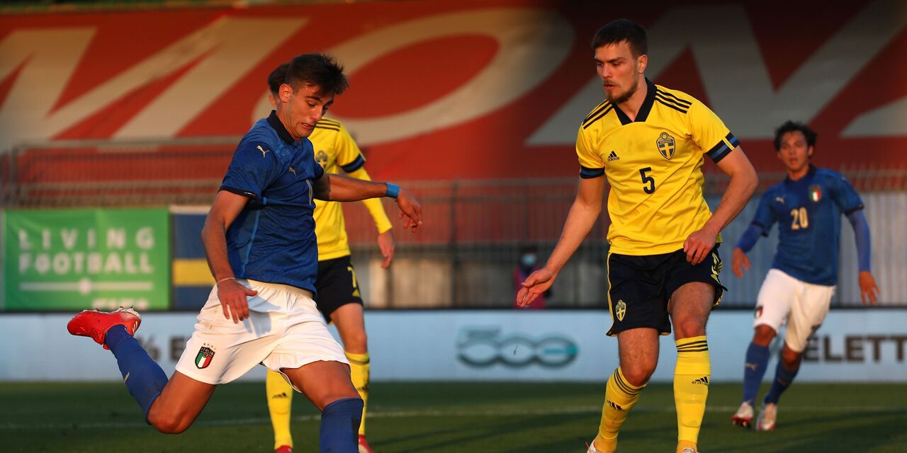 Italia-Svezia Under 21, la UEFA apre indagine per il caso razzismo: la nota (Getty Images) Italia-Svezia Under 21, la UEFA apre indagine per il caso razzismo: la nota (Getty Images)