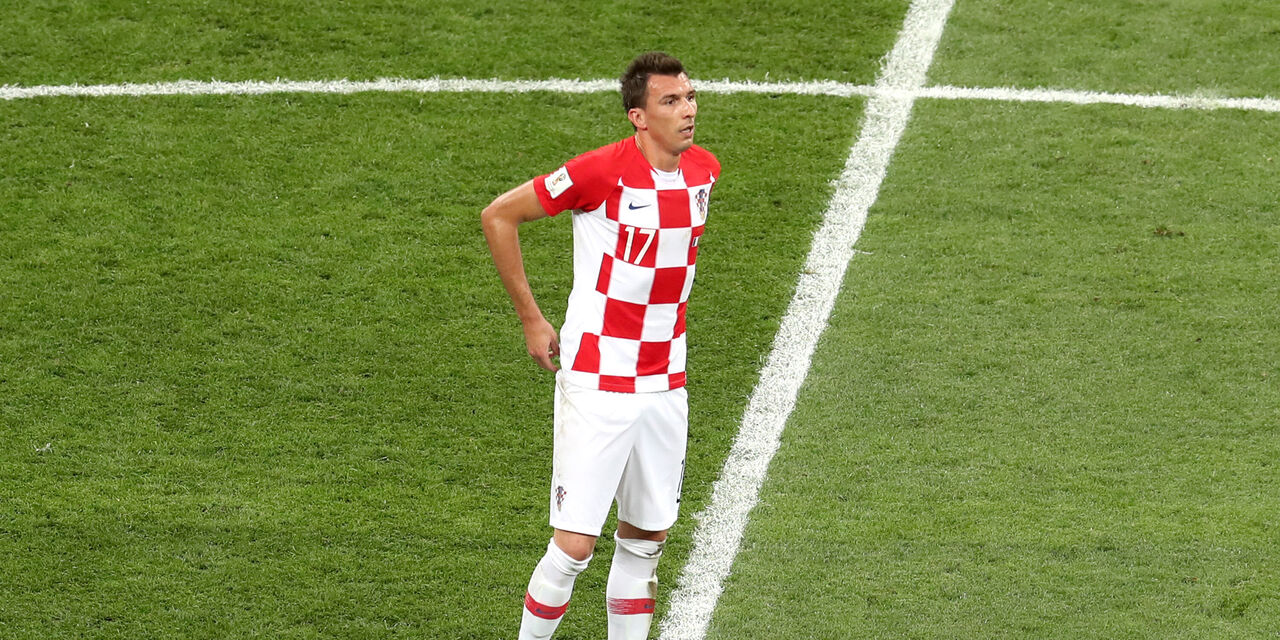 Milan, ecco Mandzukic: "Affamato di vittorie come Ibrahimovic" (Getty Images) Milan, ecco Mandzukic: "Affamato di vittorie come Ibrahimovic" (Getty Images)