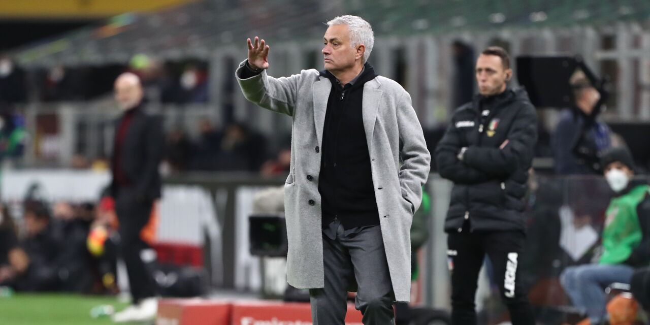 Empoli-Roma, la conferenza stampa di Mourinho (Getty Images) Empoli-Roma, la conferenza stampa di Mourinho (Getty Images)