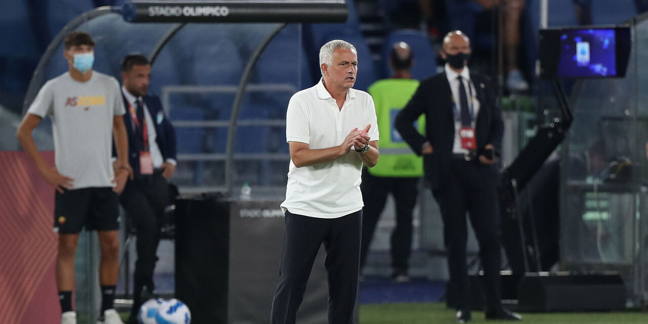 Roma-Trabzonspor, Mourinho: "Niente turnover. Pellegrini può fare tanti ruoli" (Getty Images) Roma-Trabzonspor, Mourinho: "Niente turnover. Pellegrini può fare tanti ruoli" (Getty Images)
