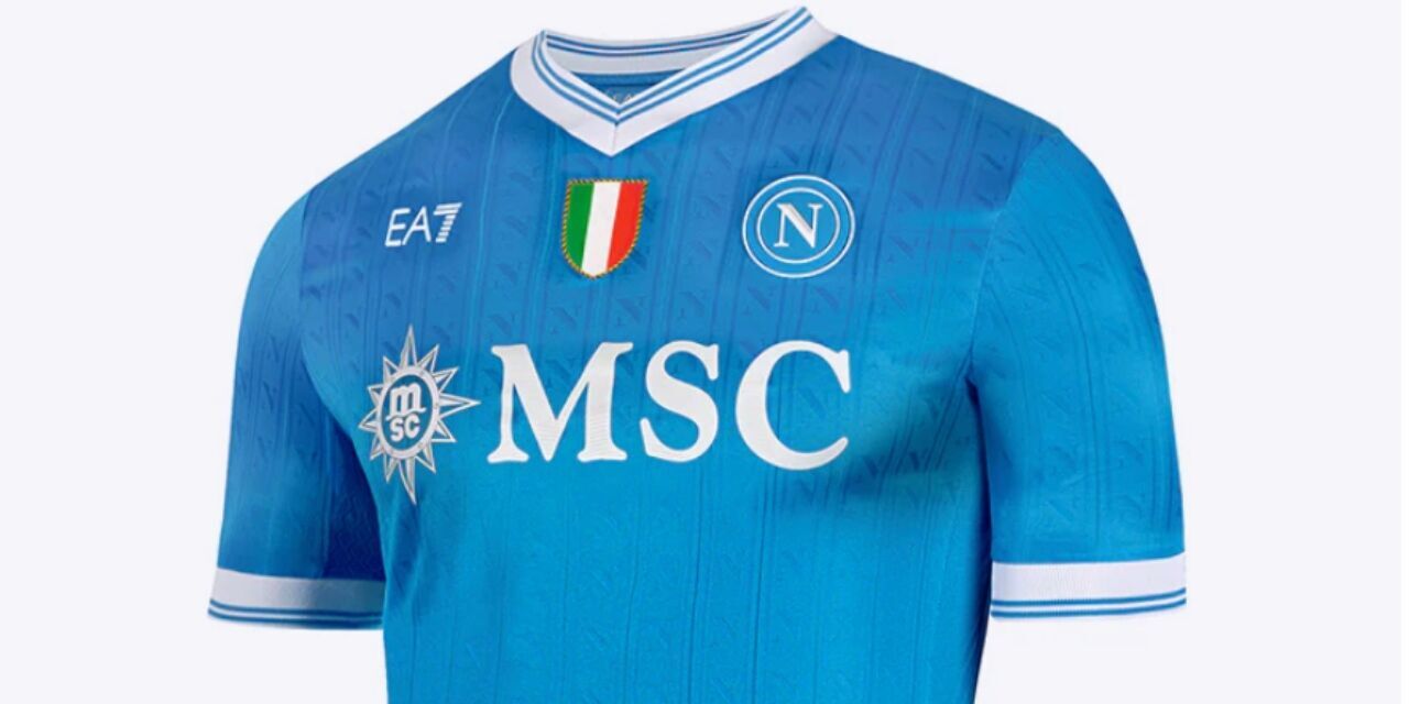 https://content.fantacalcio.it/web/img/large/no-getty-maglia-napoli-939eb5dd-6c93-4383-86ef-782bf4caa88d.jpg
