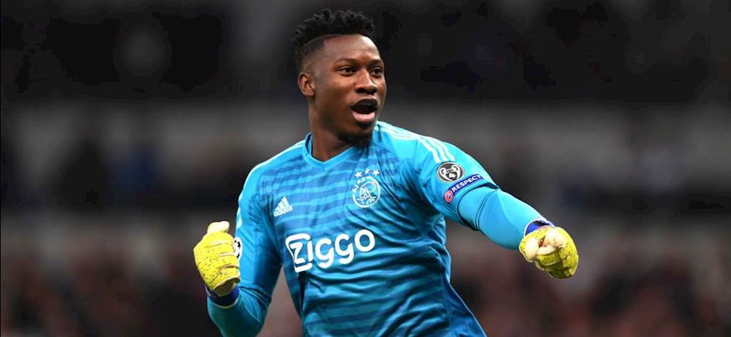 L\'Inter, la giornata di Onana: visite e firma. Il tandem con Handanovic (Getty Images) L\'Inter, la giornata di Onana: visite e firma. Il tandem con Handanovic (Getty Images)