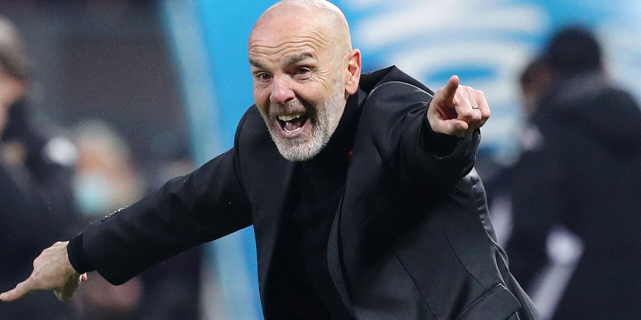 Milan, Pioli: "Donnarumma grande professionista. Kessiè grande leader" (Getty Images) Milan, Pioli: "Donnarumma grande professionista. Kessiè grande leader" (Getty Images)
