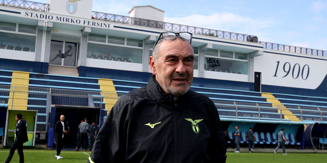https://content.fantacalcio.it/web/img/large/sarri-c1c64e85-0108-4dd5-a7e1-05d59ec21ed5.jpg