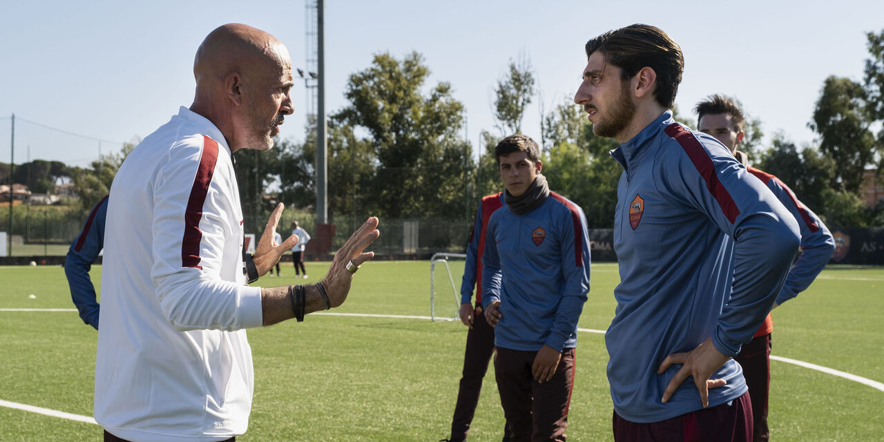 Gian Marco Tognazzi interpreta Luciano Spalletti, Pietro Castellitto interpreta Francesco Totti (Sky) Gian Marco Tognazzi interpreta Luciano Spalletti, Pietro Castellitto interpreta Francesco Totti (Sky)