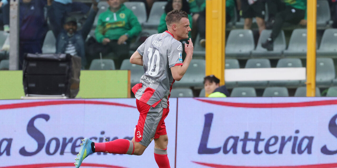 https://content.fantacalcio.it/web/img/large/vardy-7bc192b7-d60a-499c-b731-79eeed9dd36a.jpg