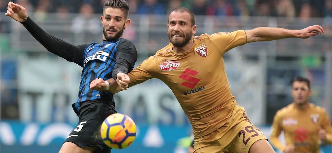 Copertina: Éder risponde a Iago Falque. L'Inter viene stoppata dal Toro a San Siro