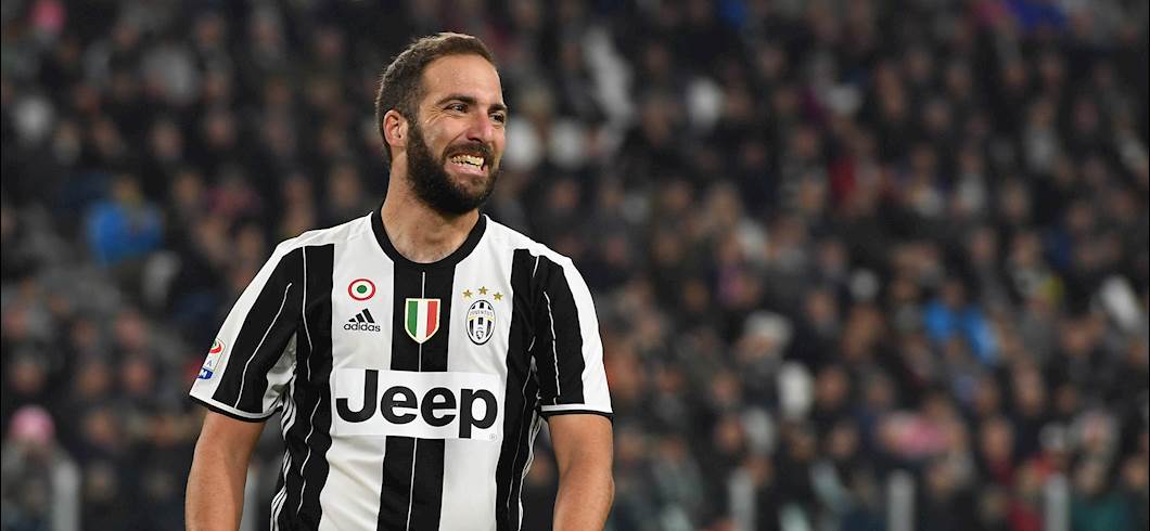 Copertina: Higuain: "Ci sono mancate le pa**e. Quanto tornerò a Napoli? Io sono concentrato solo sulla Juve e sul vincere"