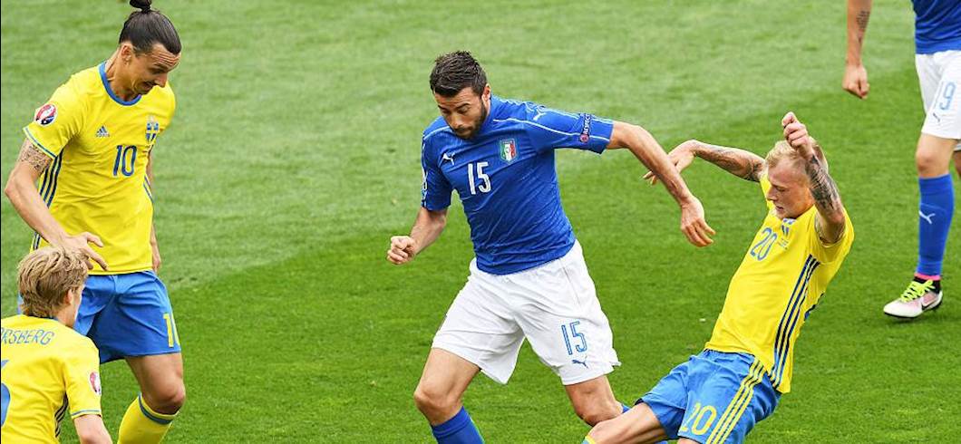 Copertina: Fantacalcio, guaio Barzagli in Italia-Macedonia: "Problema al flessore"